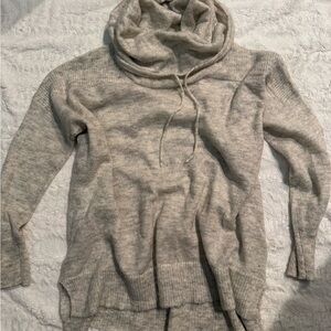 Eddie Bauer Sweater Size M